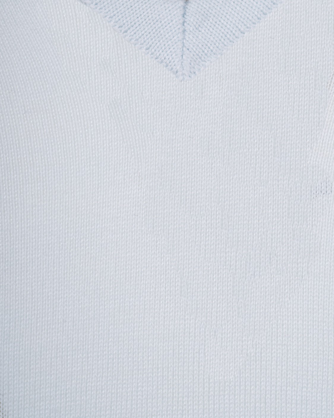 shop BRUNELLO CUCINELLI  Polo: Brunello Cucinelli polo in cotone.
Polo Brunello Cucinelli celeste in cotone da uomo.
Scollo a V.
Colletto.
Maniche corte.
Profili a coste elasticizzate.
Composizione: 100% Cotone.
Made in Italy.. M29800145-CPO55 number 1475520